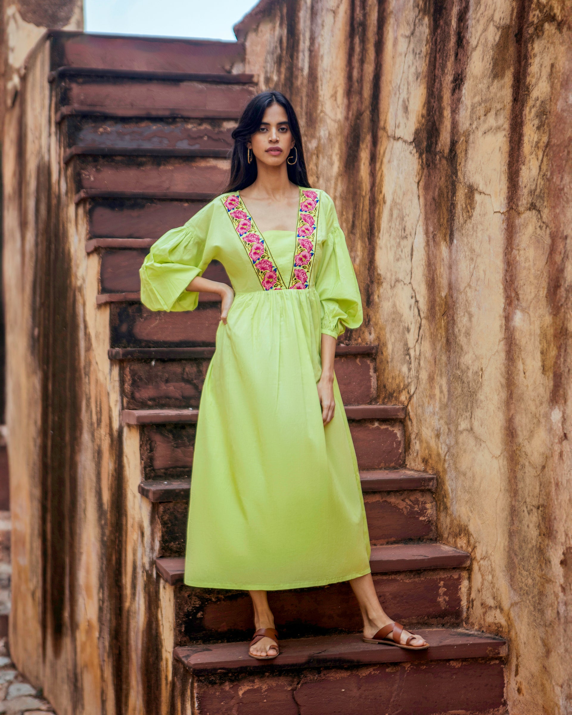 gathered waist midi dress in parrot green Parrot Green Midi Dress – THEJAIPURCOLLECTIVE
